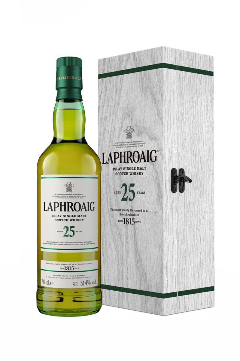 Виски Лафройг 25 лет, в подарочной упаковке, 0.7л